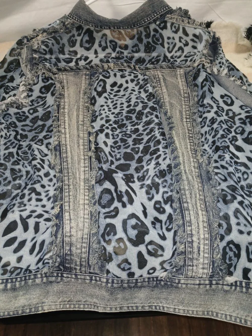 A.Z.I New York Leopard Print Distressed Denim Vest • Rare Mixed‑Media Statement - Picture 5 of 6